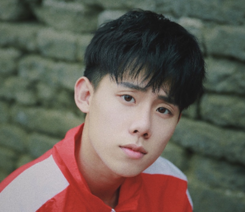 周奇